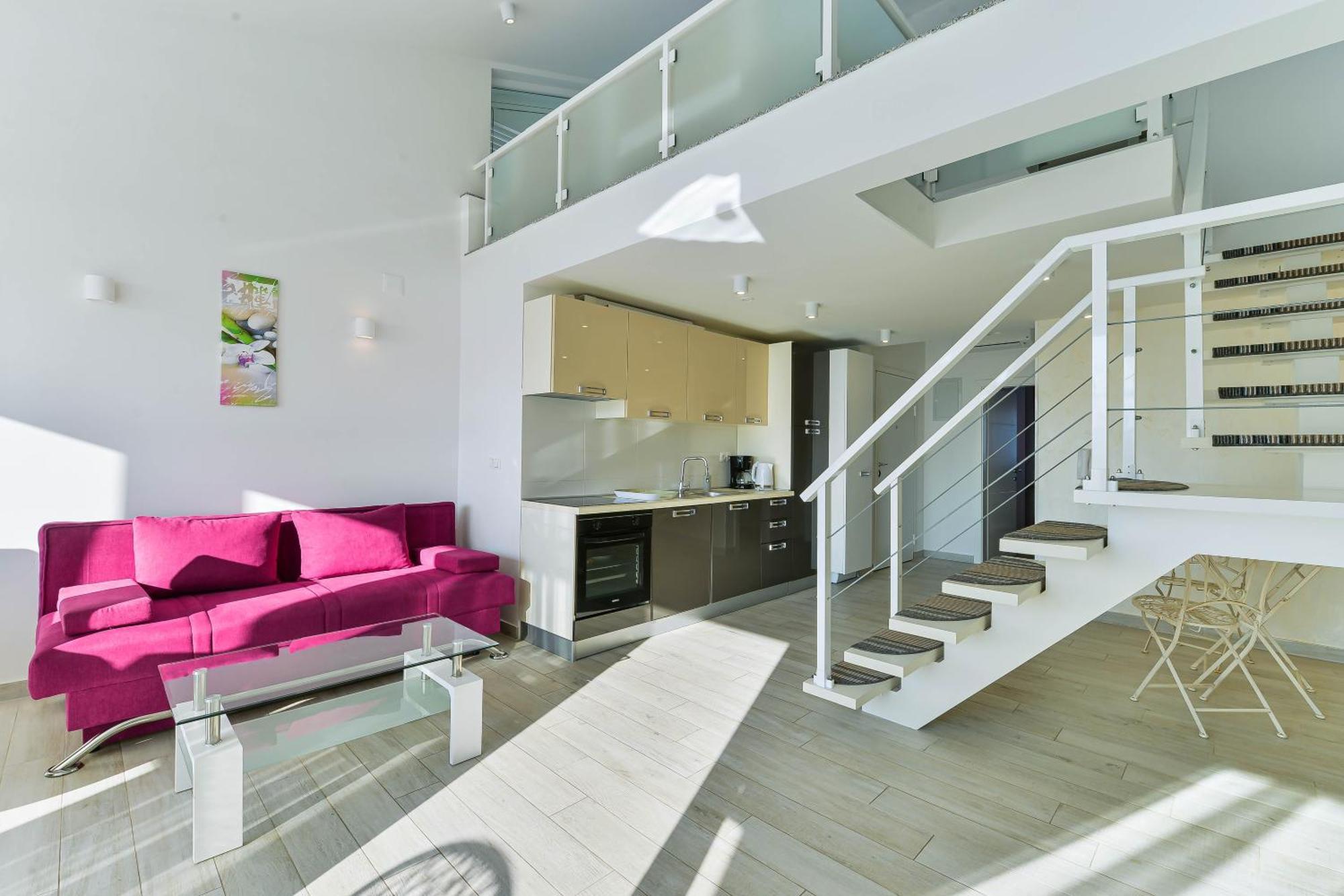 Apartments Laura 1 Привлака Экстерьер фото